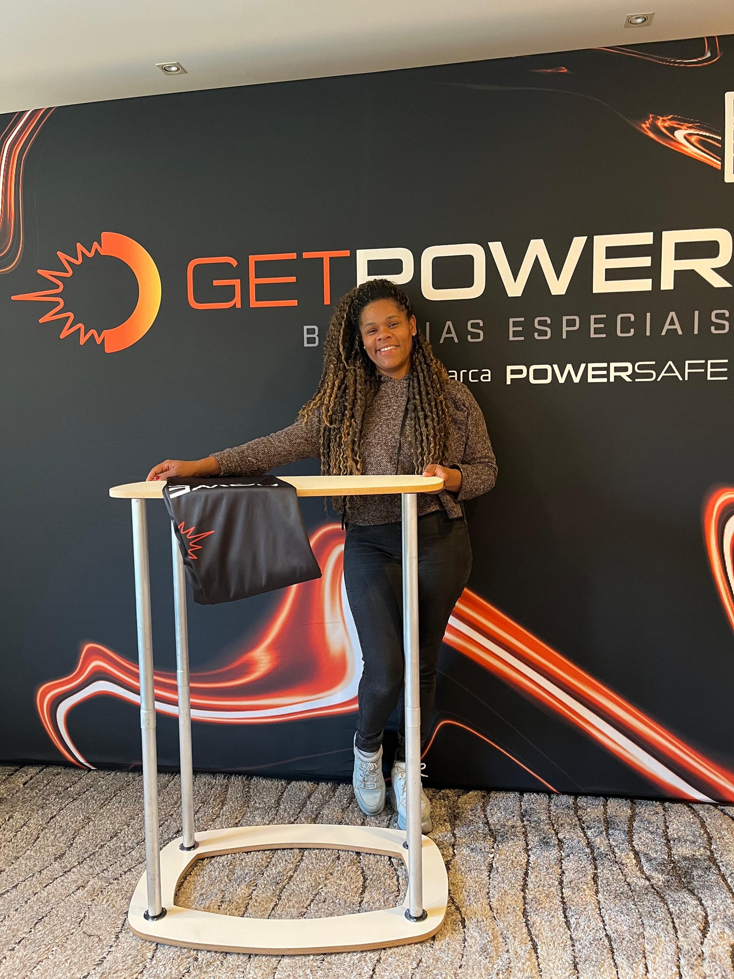 STAND PORTATIL 6 (Com Backdrop Retrátil + Balcão)