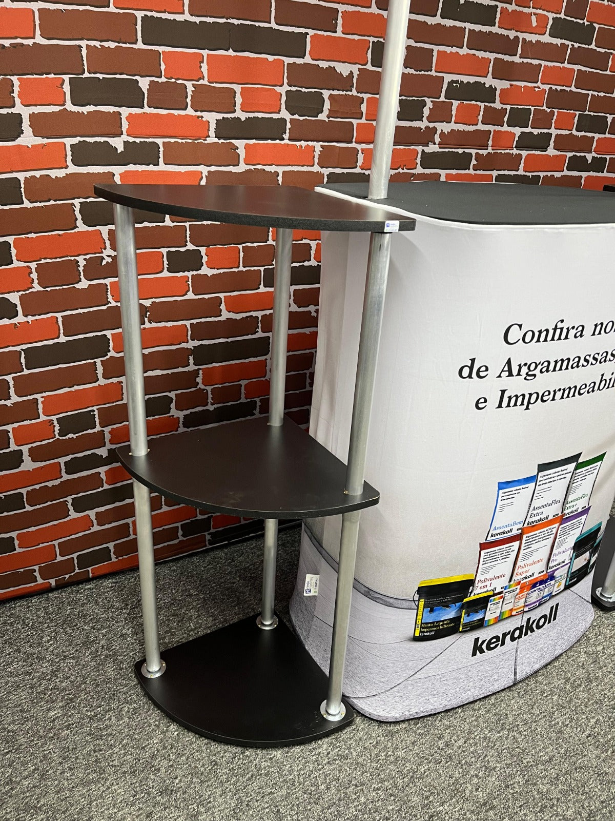 STAND PORTATIL 5